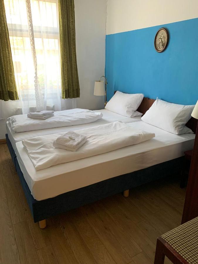 Hotel Pension Graf 콘스탄츠 외부 사진