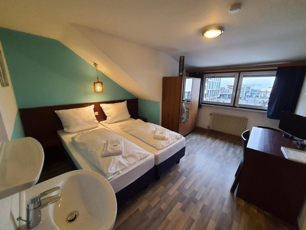 Hotel Pension Graf 콘스탄츠 외부 사진