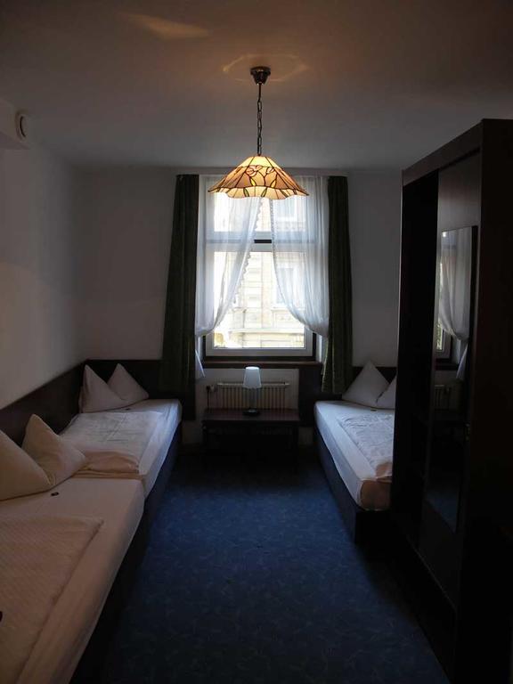 Hotel Pension Graf 콘스탄츠 외부 사진